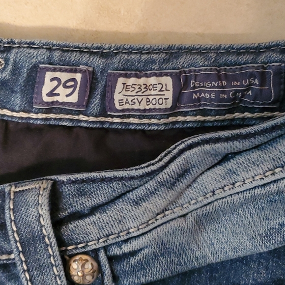 Jeans - Picture 4 of 5